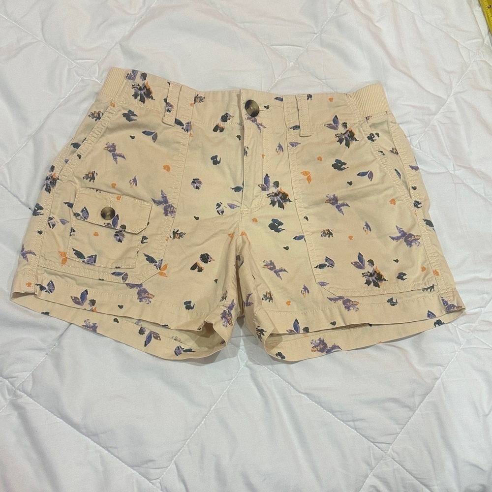 NEW Sonoma Beige Floral Women's Cargo Shorts size 4